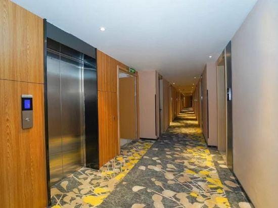 Shanghai 8 Days Select Hotel Hotel in Shanghai