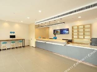 Hanting Express (Shanghai Hongqiao National Convention and Exhibition Center Jidi Road) Hotel in Shanghai