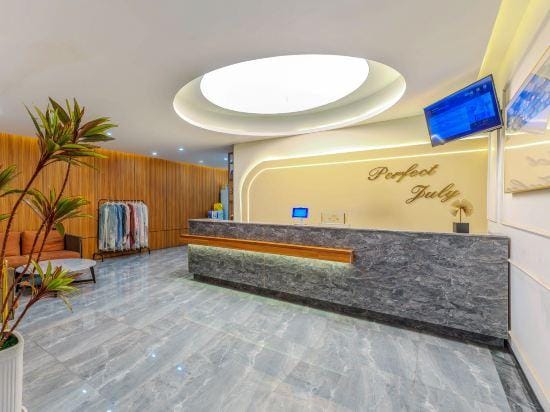 perfect July Hotel in Xian