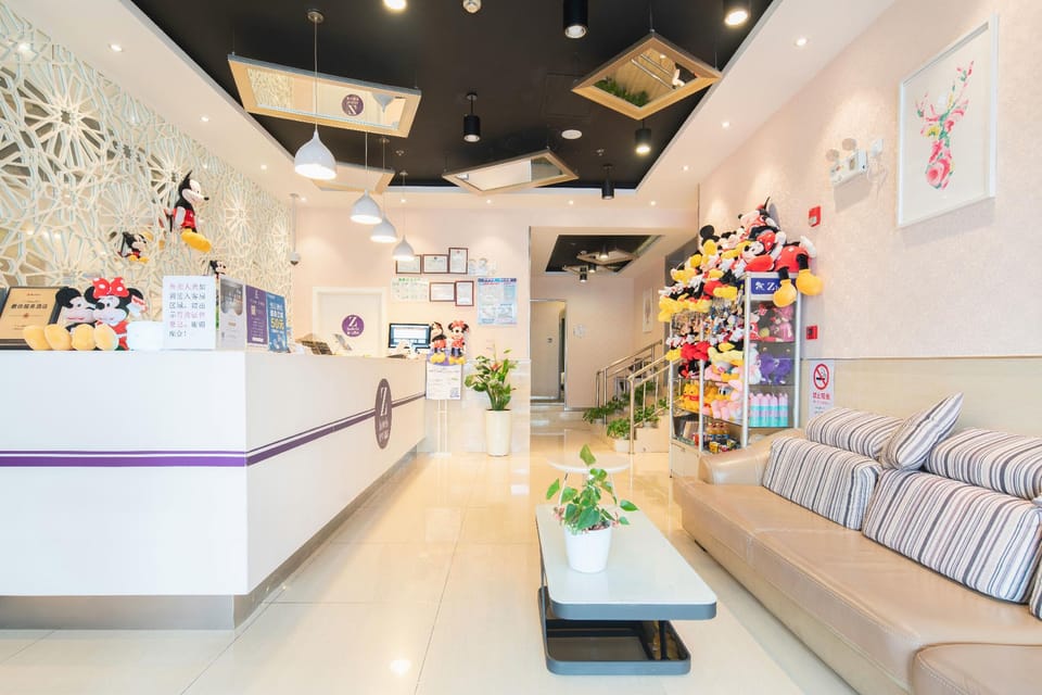 Zsmart Hotel (Shanghai Xiuyan Road Subway Station Tourism Resort Area) Hotel in Shanghai