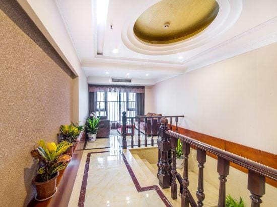Bugong One High-Rise Hotel (AURA Shopping Mall) Hotel in China