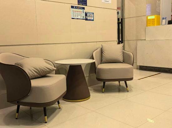 Minjia Hotel(Shanghai Qingpu New City Metro Station Store) Hotel in Shanghai