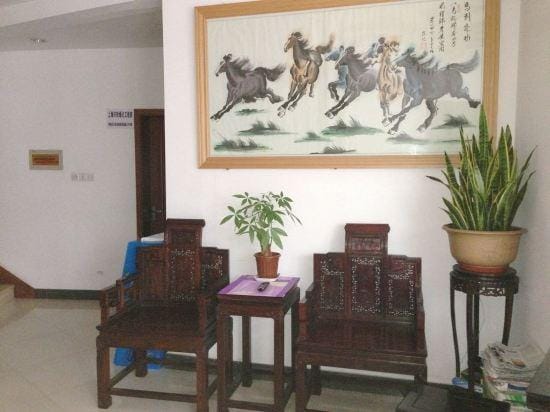 Dongxiang Hostel Hotel in Shanghai