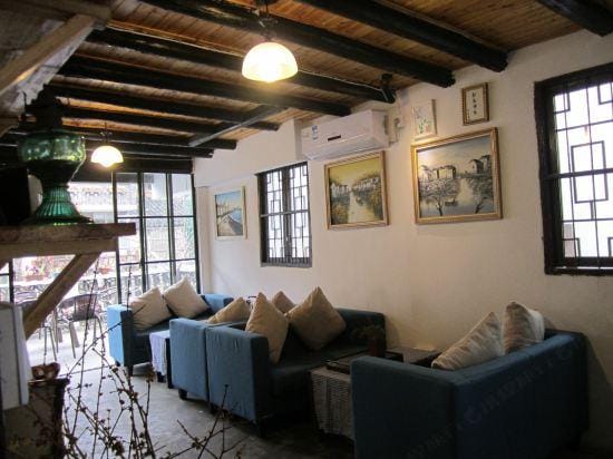 Shanghai Zhujiajiao Town Chujian Shiguang Chinese Inn Hotel in Shanghai