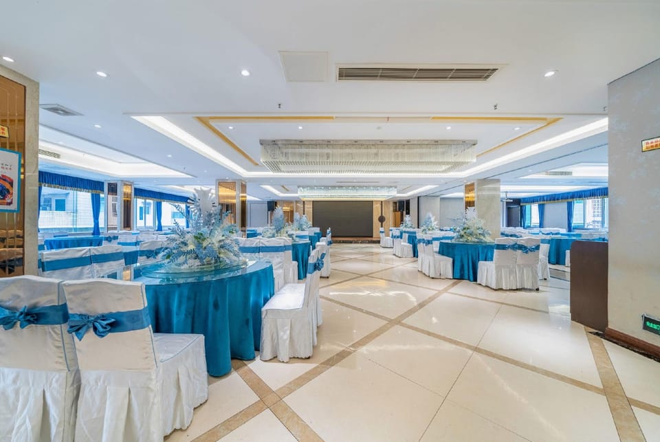 Qirui Holiday Hotel Hotel in China