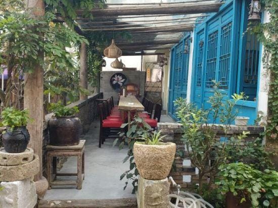 Banduo Youlian Hostel Hotel in Shanghai