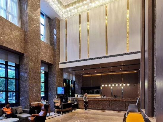 YinTing Plus Hotel (Shanghai Hongqiao International Airport Korean Street ) Hotel in Shanghai