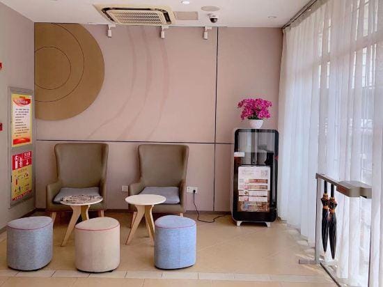 Yuejia Hotel (Shanghai Qingpu District Sports Center Qingpu New City Metro Station Branch) Hotel in Shanghai