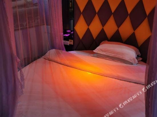 Changee MINI Hotel (Shanghai Gucun Park Gutai Road) Hotel in Shanghai