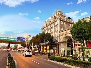 Greentree Inn (Shanghai Pudong Airport East Huaxia Road Metro Station) Hotel in Shanghai