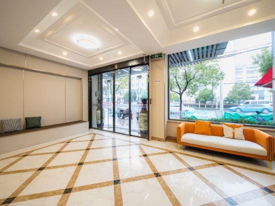 Homeinn Pebble Hotel (Shanghai Hongqiao Railway Station Hongqiao Airport) Hotel in Shanghai