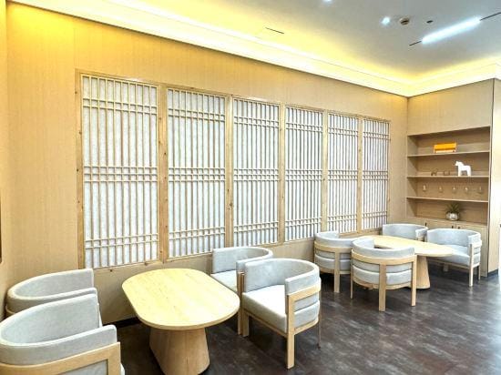 Yun Fei Hotel (Shanghai Hongqiao Hub Store) Hotel in Shanghai