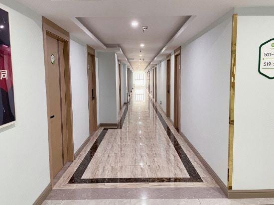 99inn Selected Preferred Hotel (Shanghai Fengjing Ancient Town) Hotel in Shanghai