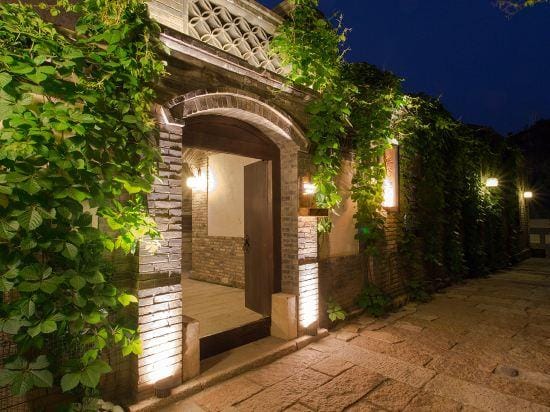 Silk Road Inn Hotel in Beijing