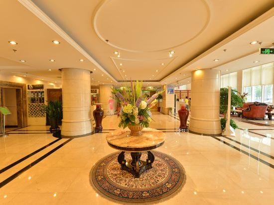 Bingtuan Building Hotel in Beijing