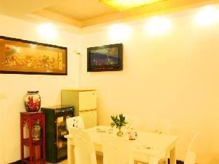 2099 Chain Apartment (Shanghai National Convention and Exhibition Center) Hotel in Shanghai