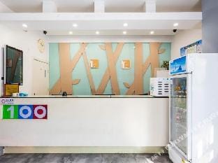 Yibai Chain Hotel (Nanjing Maigaoqiao Metro Station branch) Hotel in Nanjing