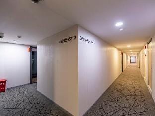 Hi Inn Hotel (Shanghai Nanjing East Road Subway Station) Hotel in Shanghai