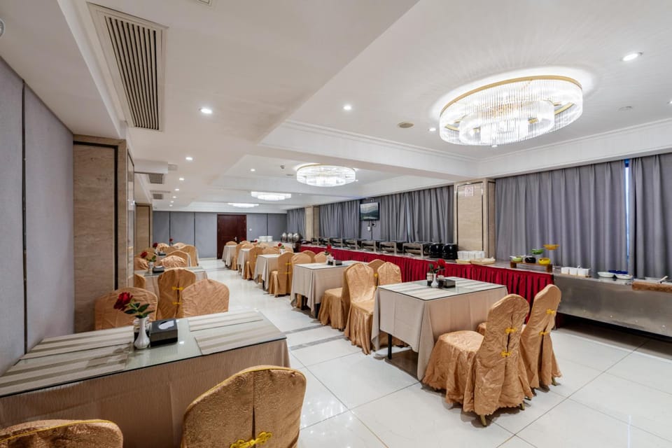 Huzhou Wealth Hotel Hotel in Suzhou
