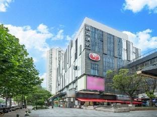 Geli Hotel (Shanghai Caoyang ​​Road Metro Station) Hotel in Shanghai