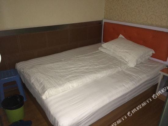 Shuyou Hostel Hotel in Shanghai