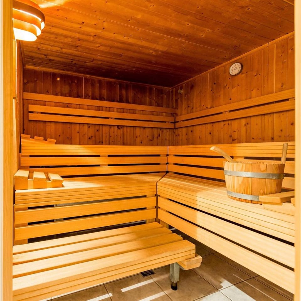 Hotel Etoile & Alpenperle Residences Hotel in Saas-Fee