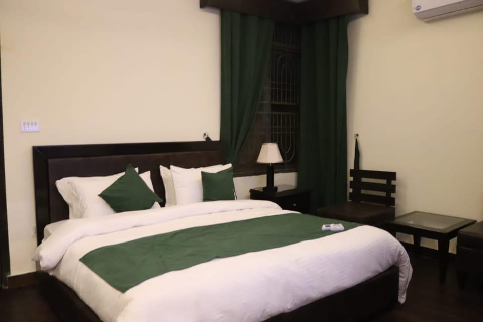 Safa Hotel Hotel in Lahore