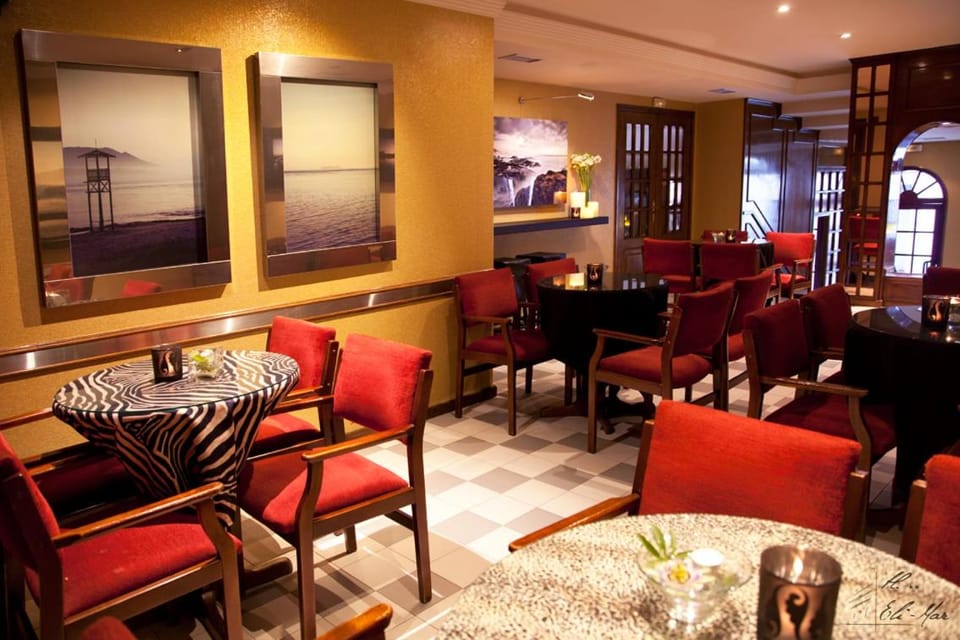 Bar/lounge
