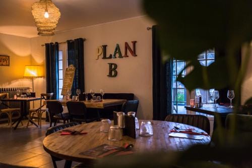 Le Plan B - Hotel 3 etoiles - Restaurant Hotel in Provence-Alpes-Côte d'Azur