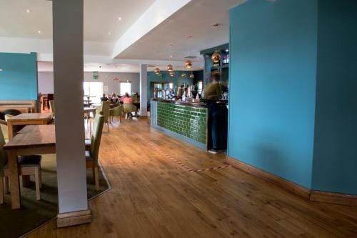 The Boat House Hotel in Cumbernauld