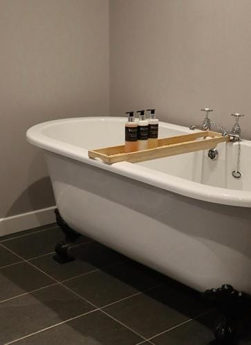 Tigh an Truish Inn Hotel in Scotland