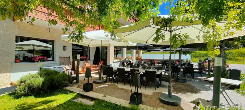 Logis Hotel Les Playes Hotel in Provence-Alpes-Côte d'Azur