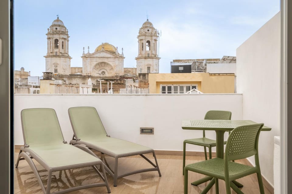 BYPILLOW Tiento Hotel in Cadiz
