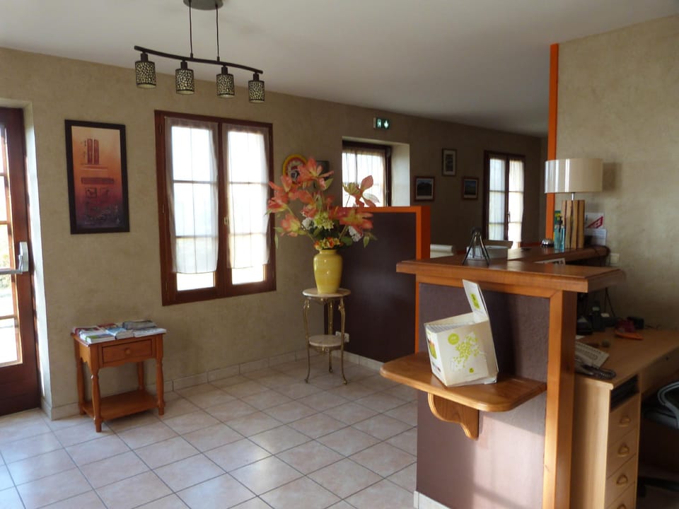 Logis hotel Les Confins du perche Hotel in Centre-Val de Loire