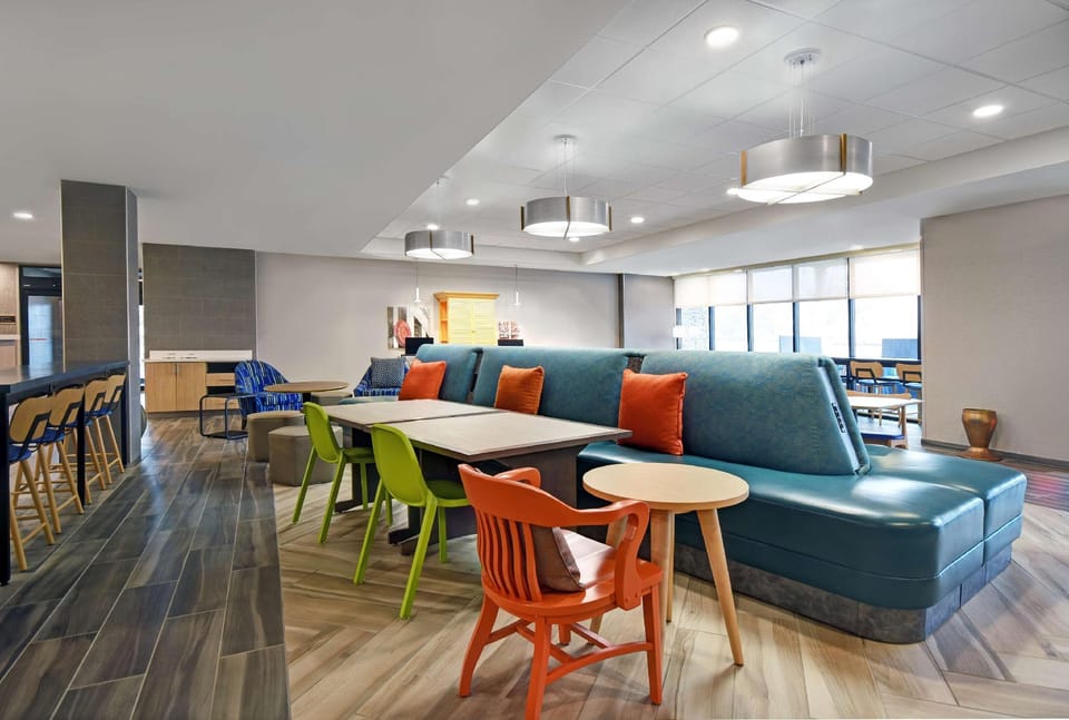 Home2 Suites by Hilton Springdale Cincinnati Hotel in Ohio