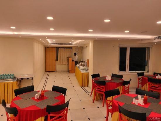 Hotel Kashi (Pure Veg) Hotel in Uttar Pradesh