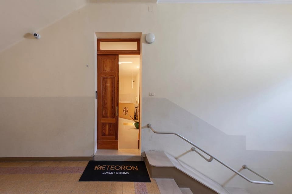 METEORON Luxury Rooms Hotel in Matera