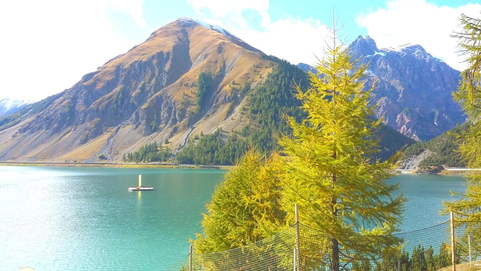 Residence Bait da Mott Hotel in Canton of Grisons