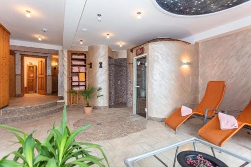 Klawunn Hotel & Apartement Hotel in Piesendorf