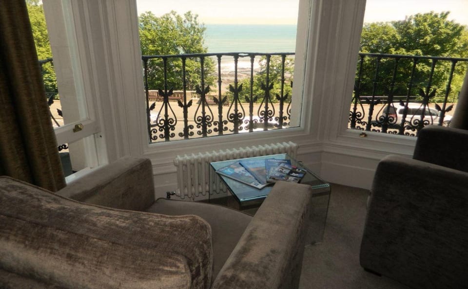 Weston Hotel Hotel in Scarborough