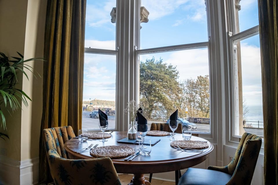 Weston Hotel Hotel in Scarborough