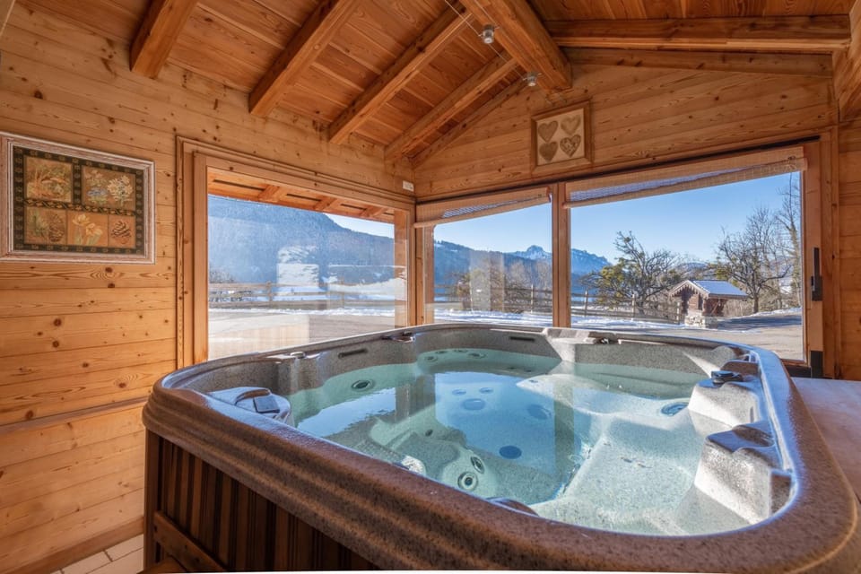 Hotel Le Bois Joli Hotel in Haute-Savoie