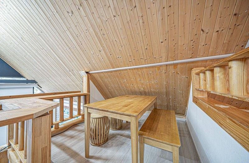 Changwon Hostel Black Pearl Pension Hotel in South Korea
