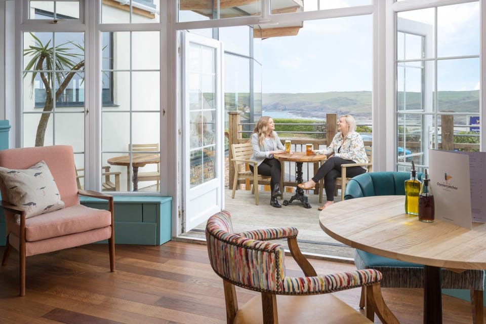 Oystercatcher Apartments Hotel in England