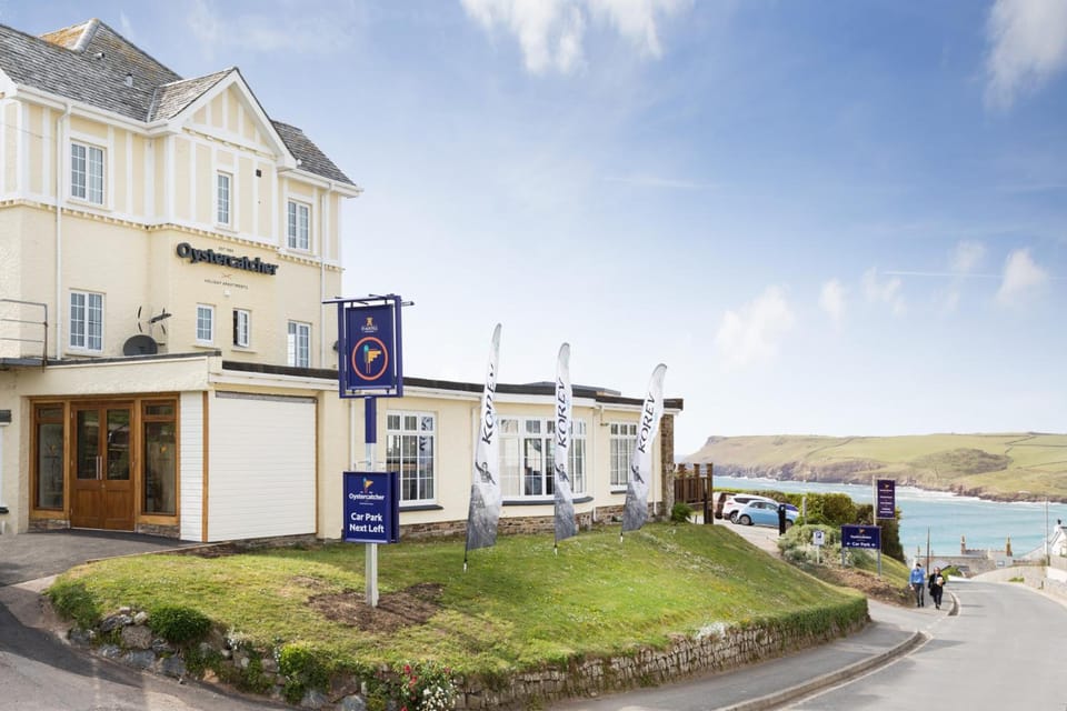Oystercatcher Apartments Hotel in England