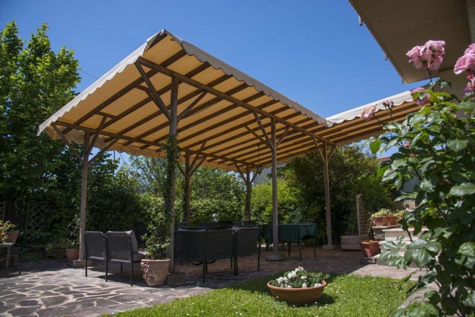 B&B Miami Beach Hotel in Pietrasanta