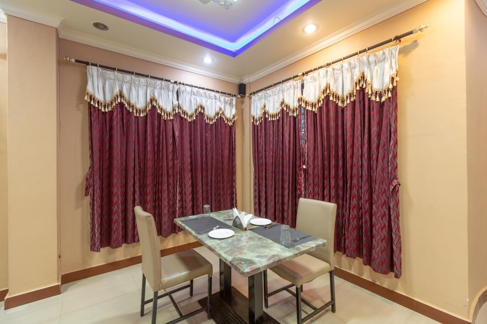 KSTDC Hotel Mayura Chalukya, Badami Hotel in Karnataka