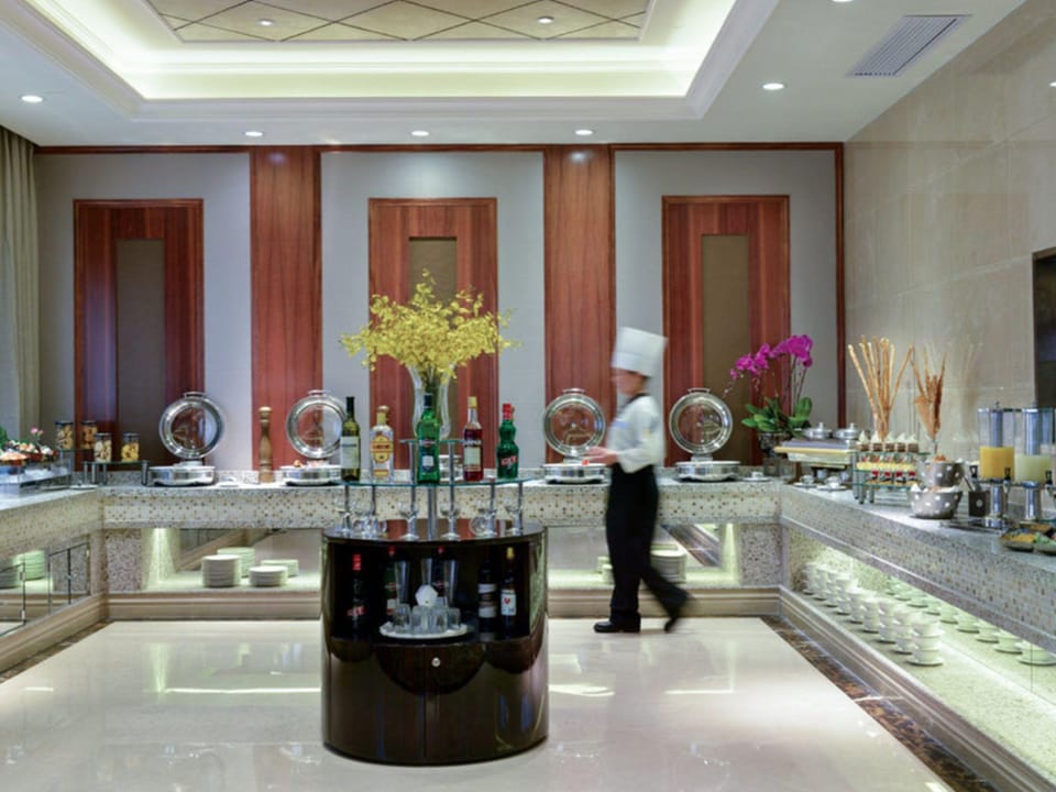 Wuhan Ramada Plaza Tian Lu Hotel Hotel in Wuhan