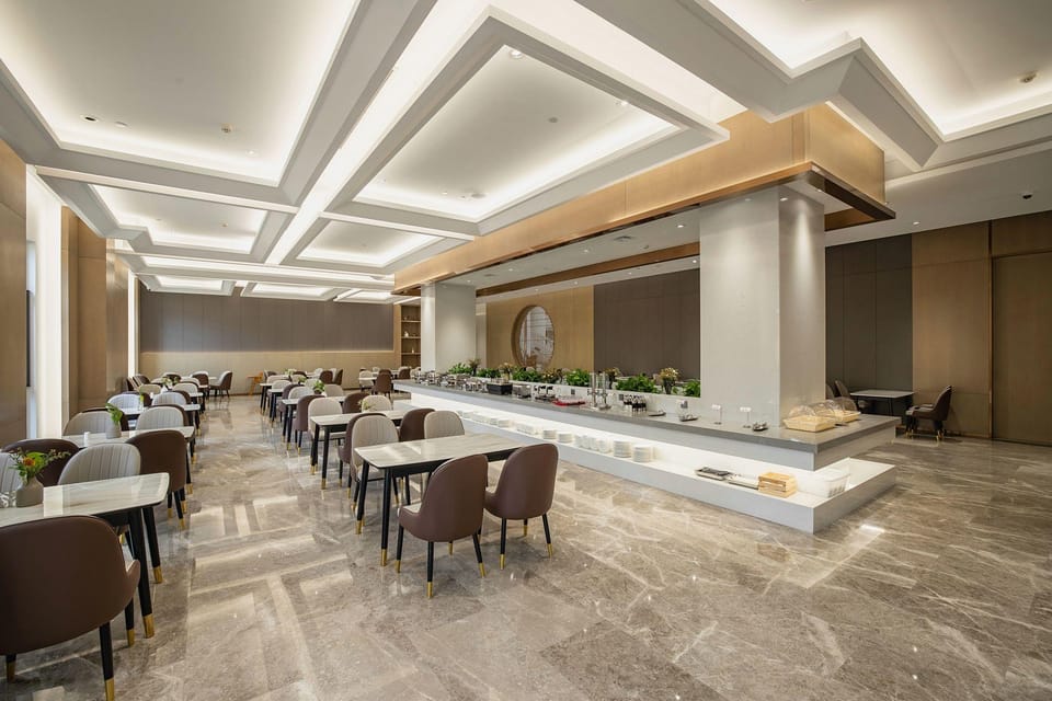 Meilinge Hot Spring International Hotel (Wuyi Hot Spring South Road Branch) Hotel in Zhejiang