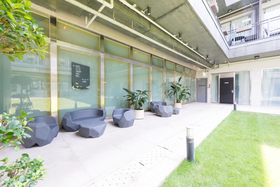 Y Loft Youth Square Hotel in Hong Kong